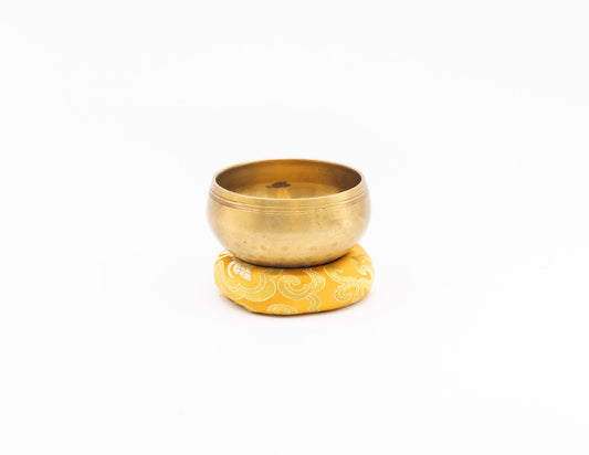Handcrafted Singing Bowl – 8cm | 31