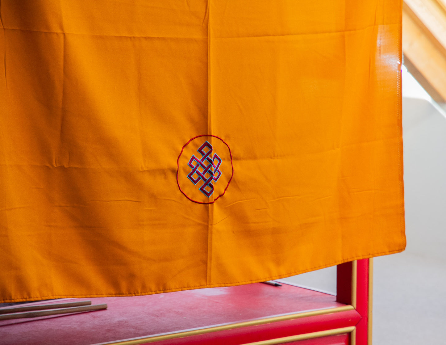 Schürze für Mandala-Opfer