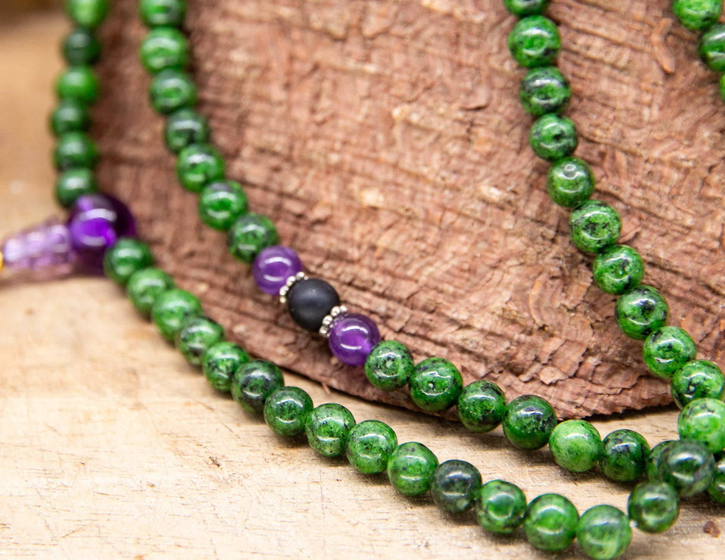 Serpentin & Amethyst und schwarzer Onyx