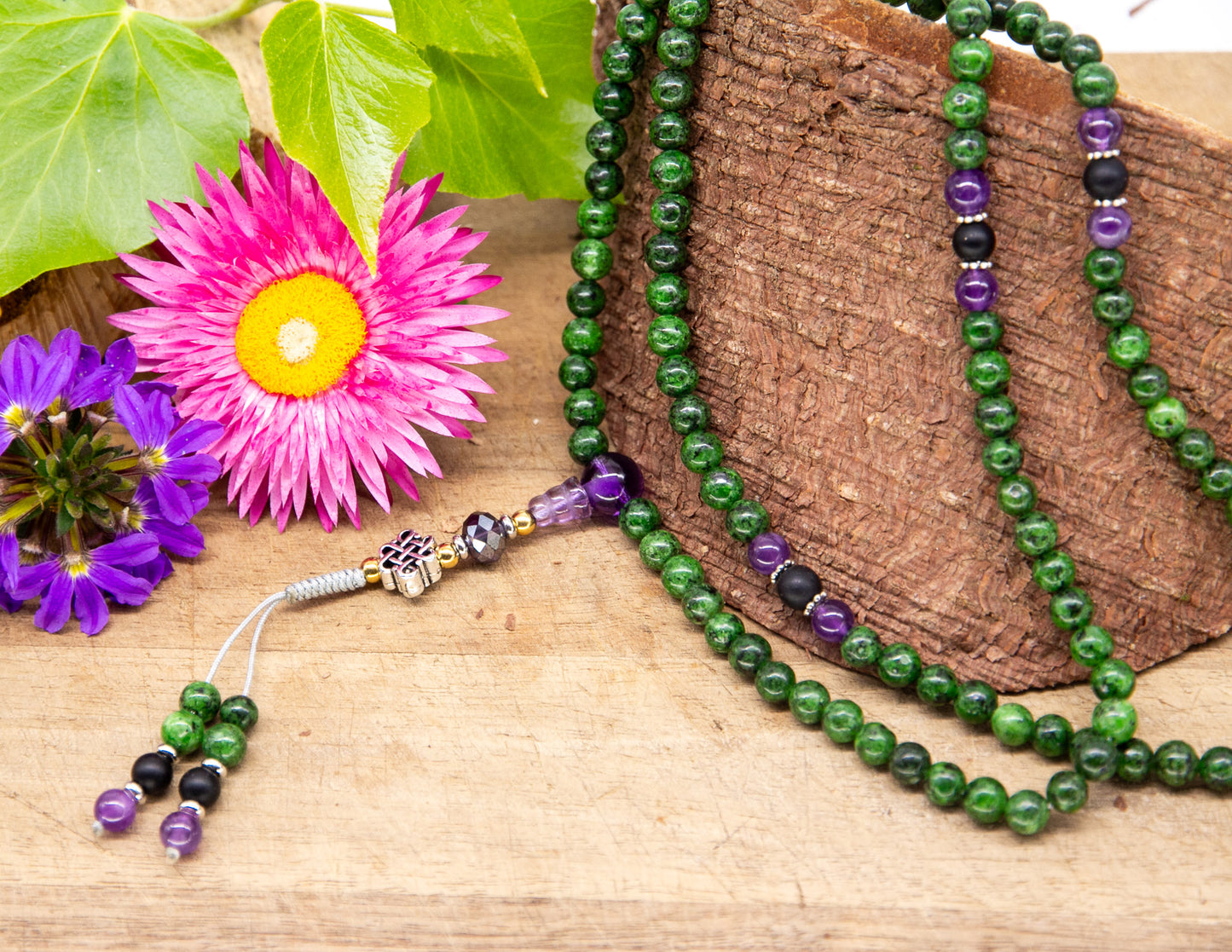 Serpentin & Amethyst und schwarzer Onyx