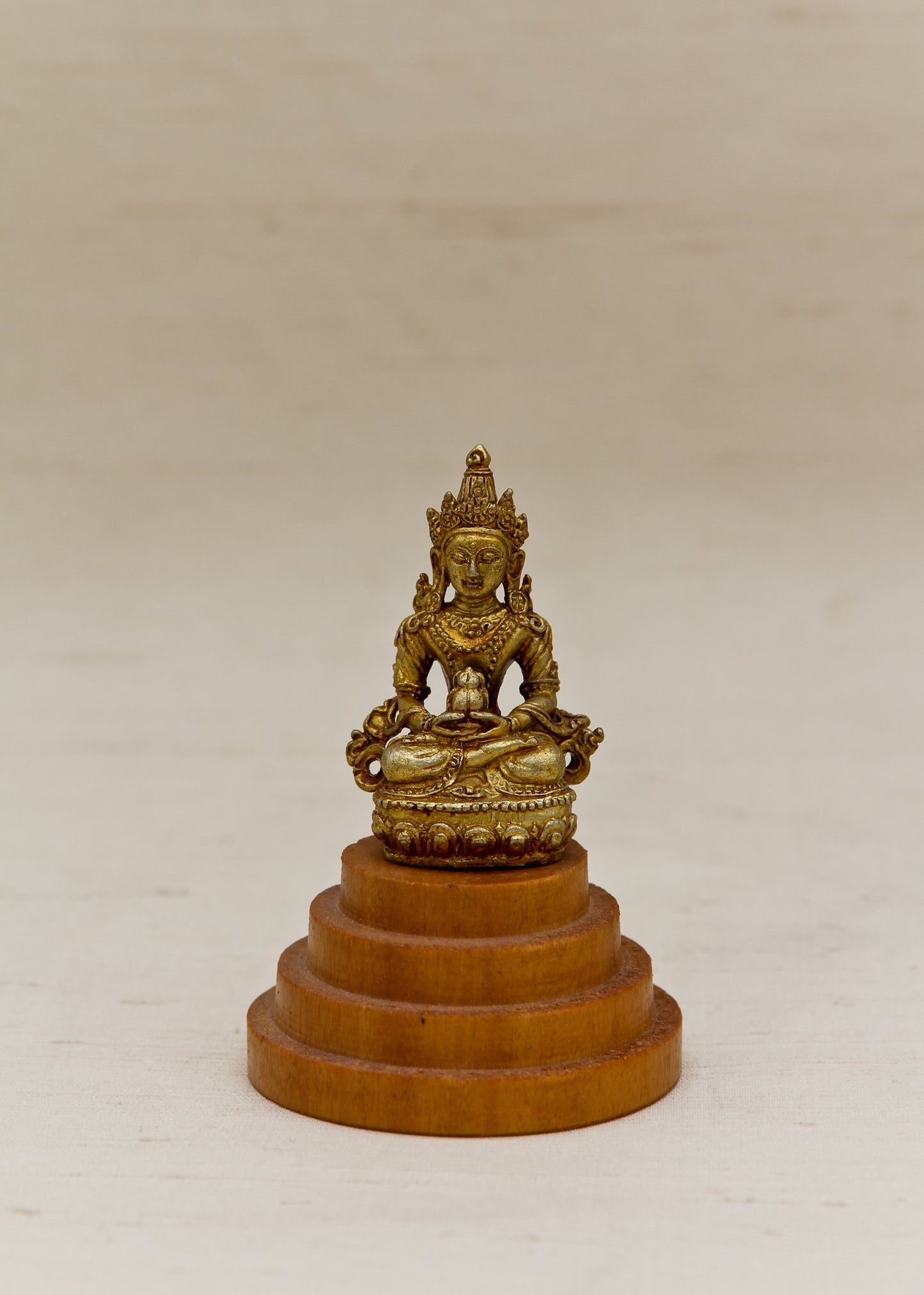 Miniatur-Gottheitsstatuen