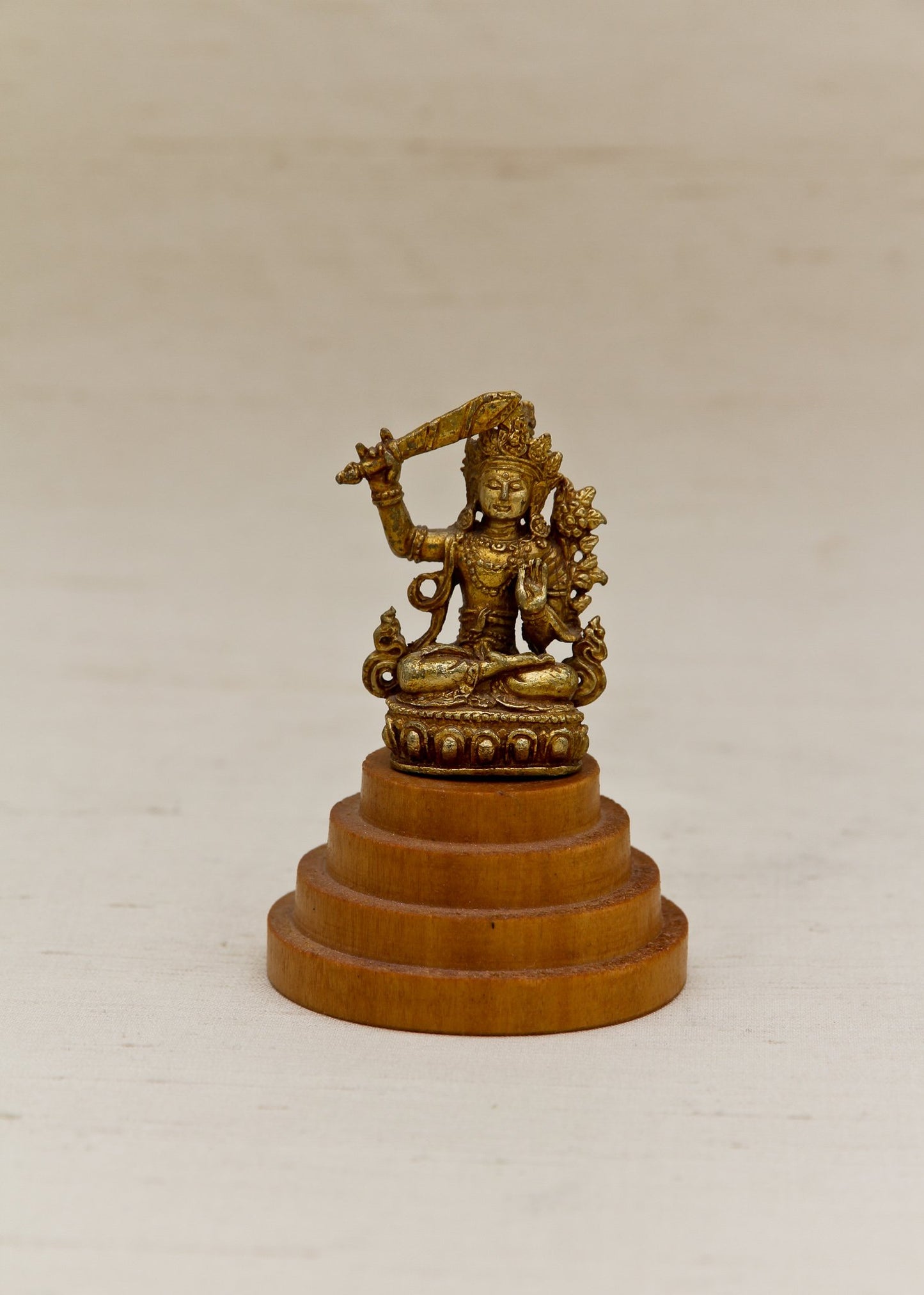 Miniatur-Gottheitsstatuen