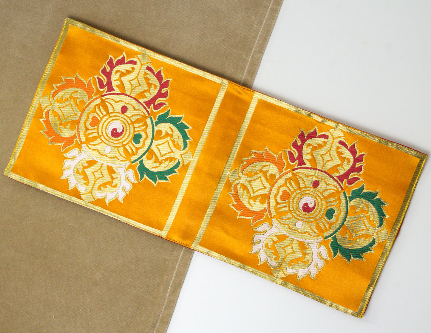 Small Brocade Cloth / Bell & Dorje Mat – Double Dorje