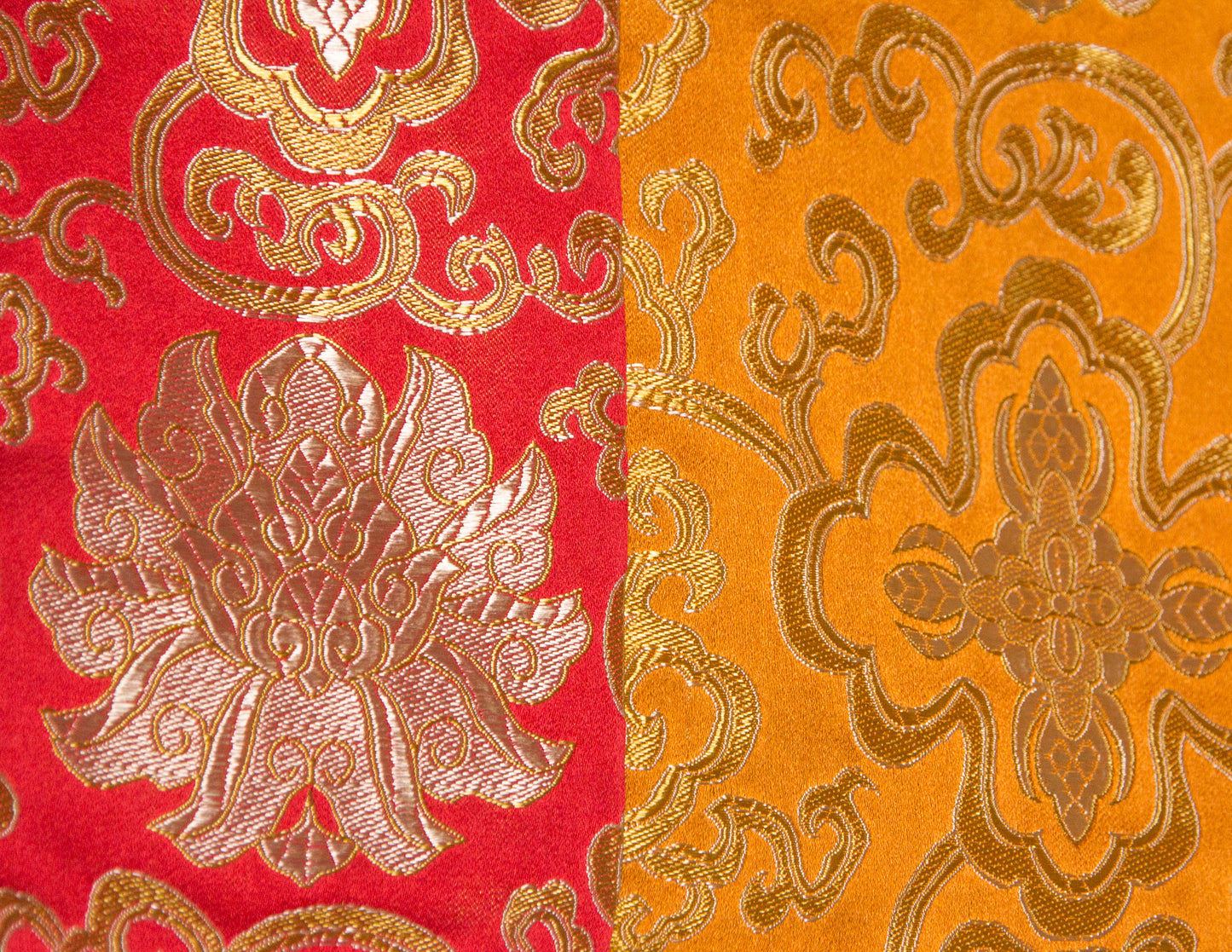 Quadratisches Brokattuch / Übungstischdecke – Rot & Orange