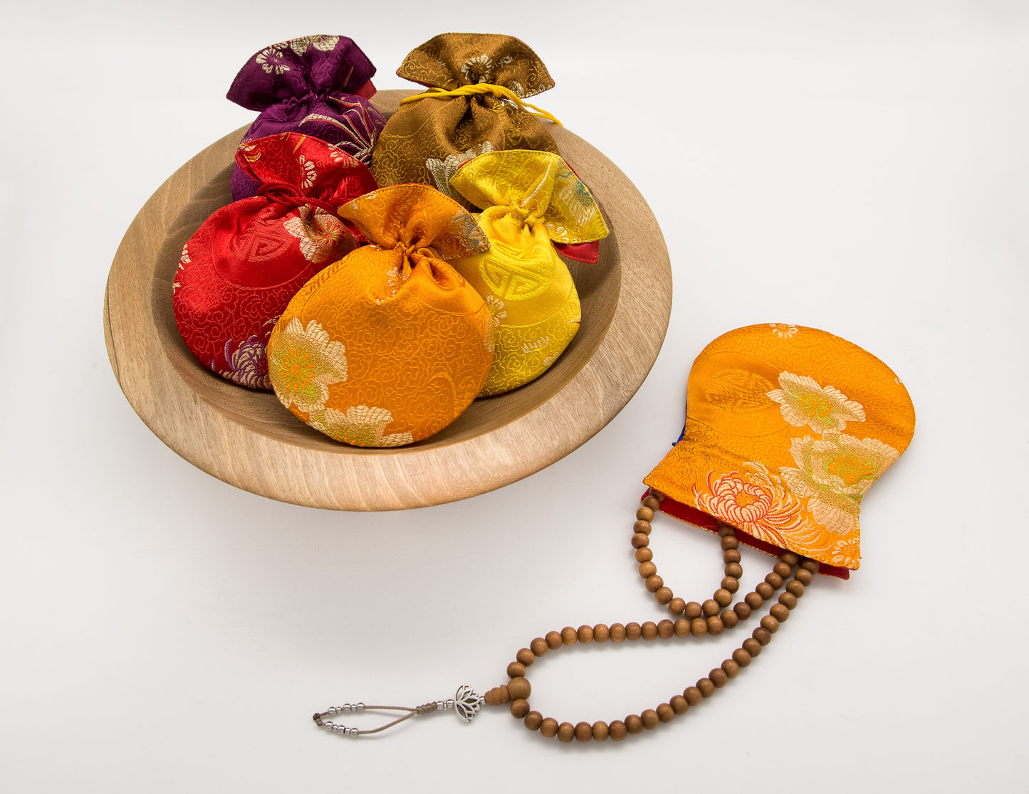 Mala Taschen – Feiner Brokat