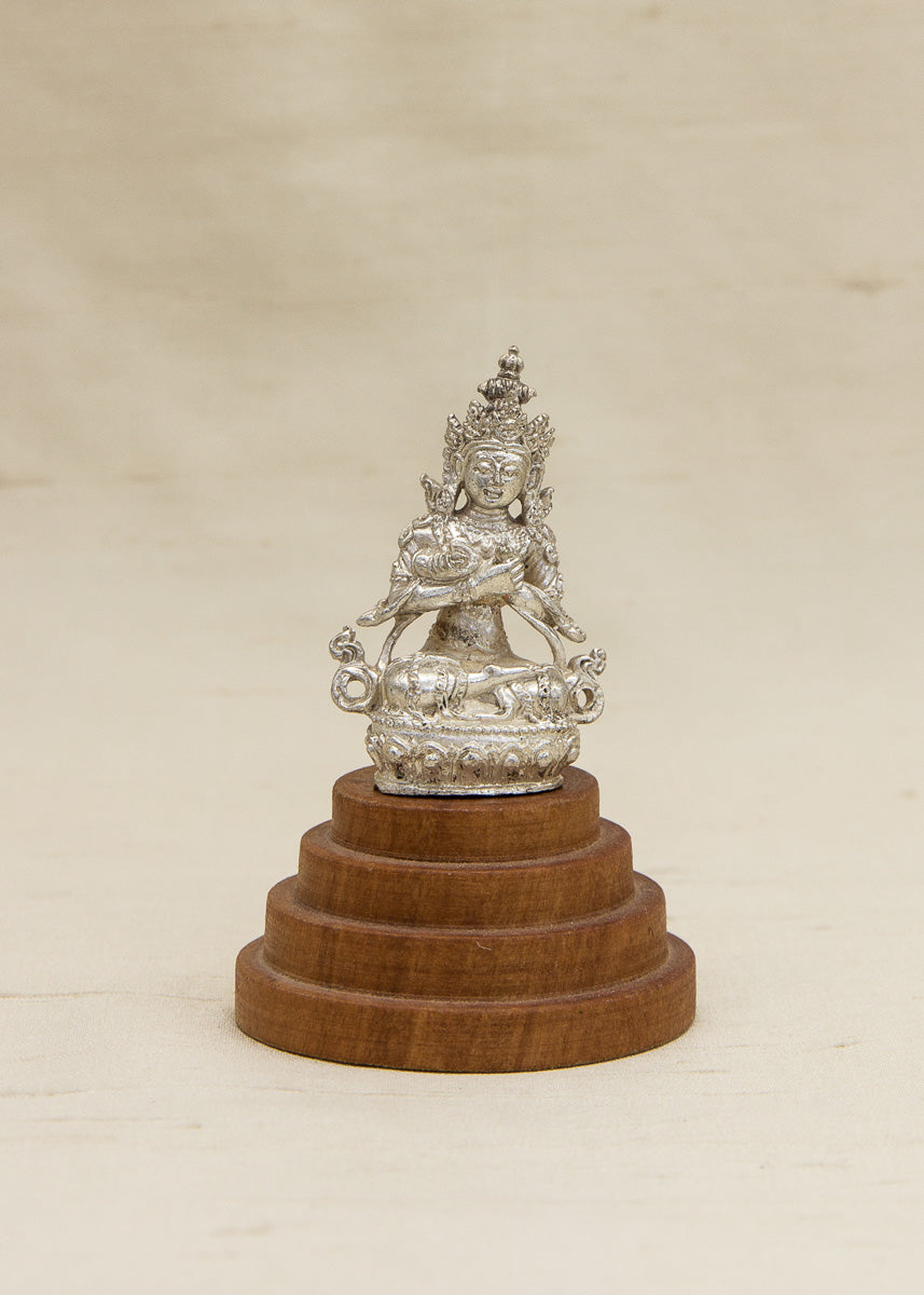 Miniatur-Gottheitsstatuen