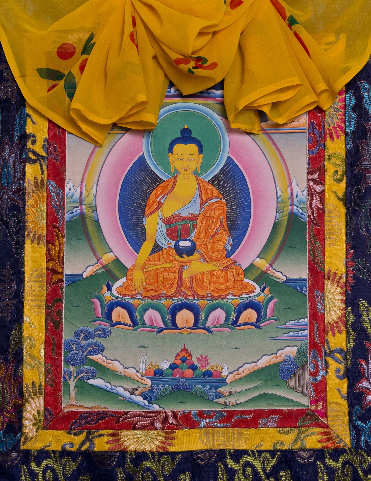 Shakyamuni Thangka VI, old style