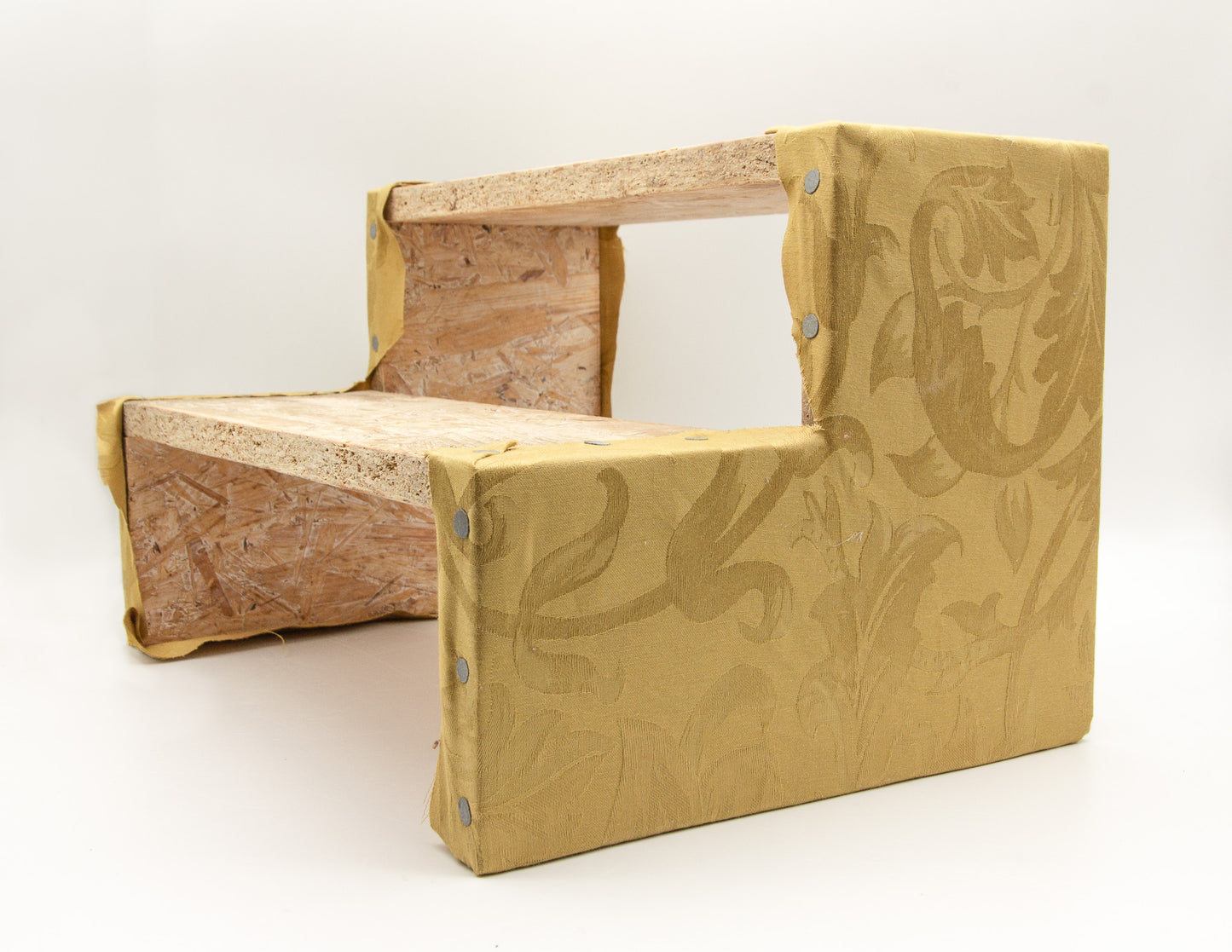 Holzstütze für Schrein