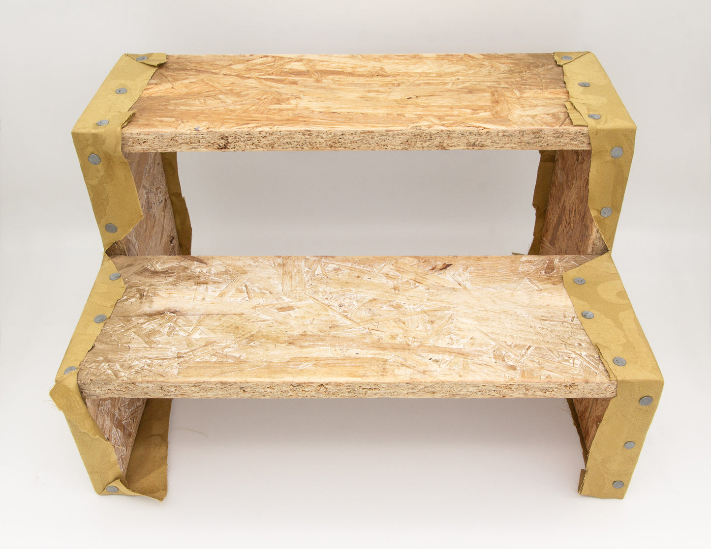 Holzstütze für Schrein