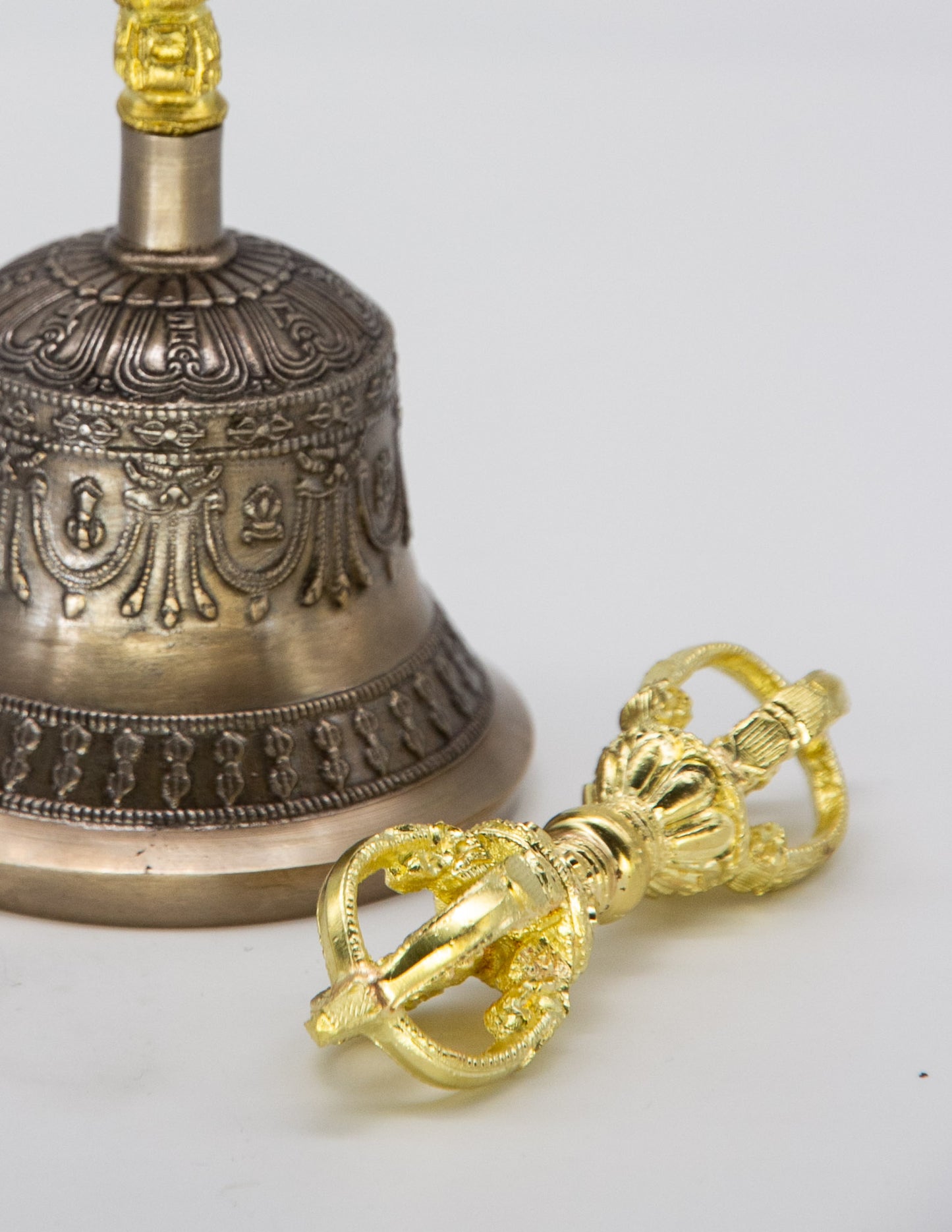 Fine Quality Bell & Dorje with Gold Contrast IV – Ani