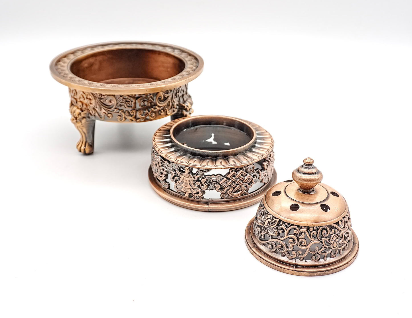 Räuchergefäß mit Löwengesicht