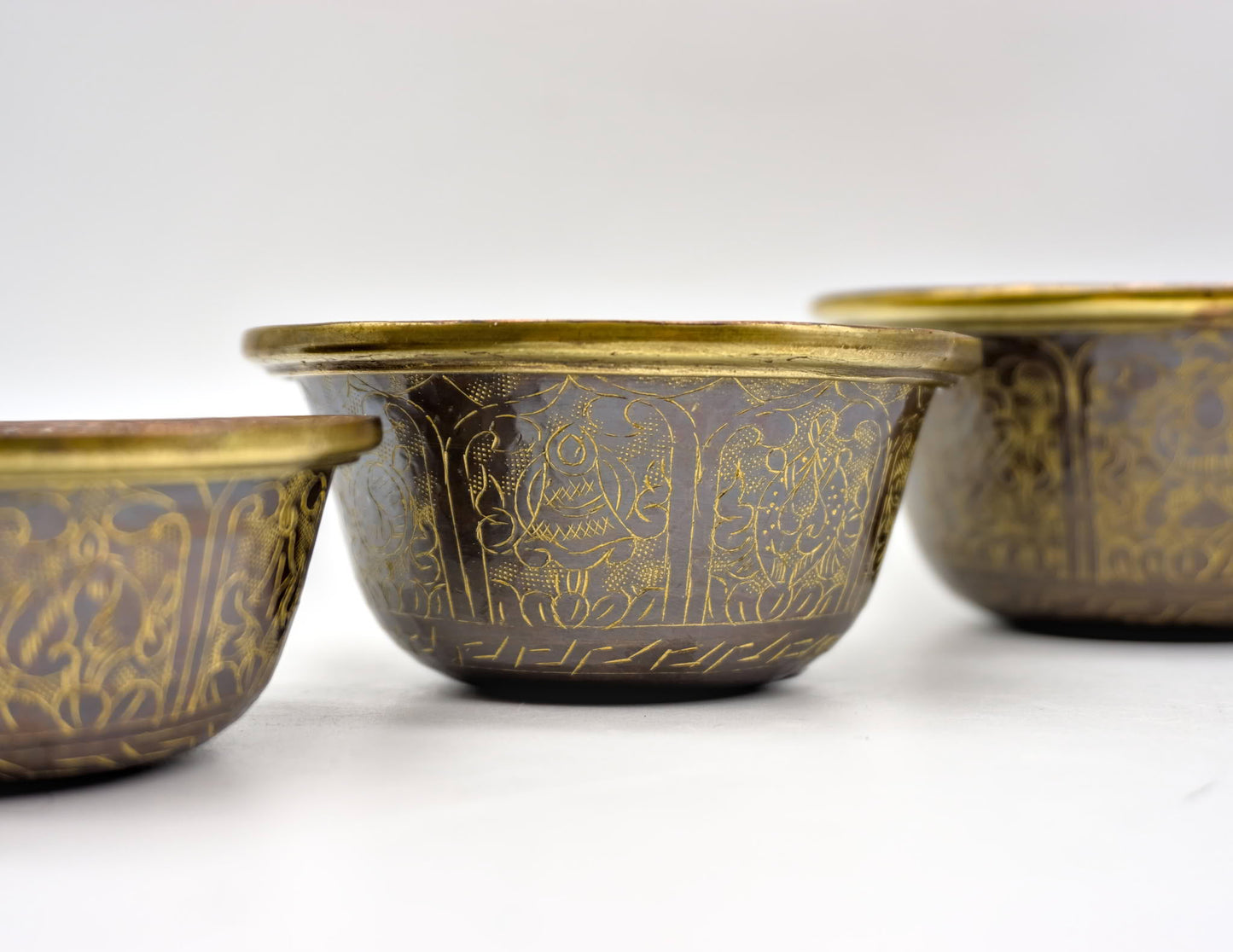 Graviertes Opferschalen-Set – oxidiertes Kupfer