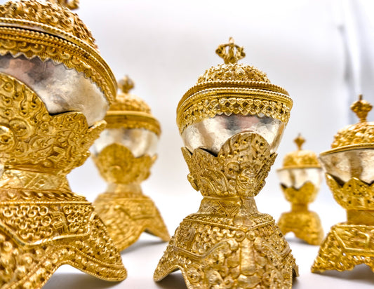 Gold- und Silber-Kapala-Sets