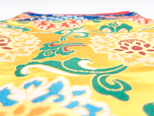 Rectangular Brocade - Yellow center 198x90cm