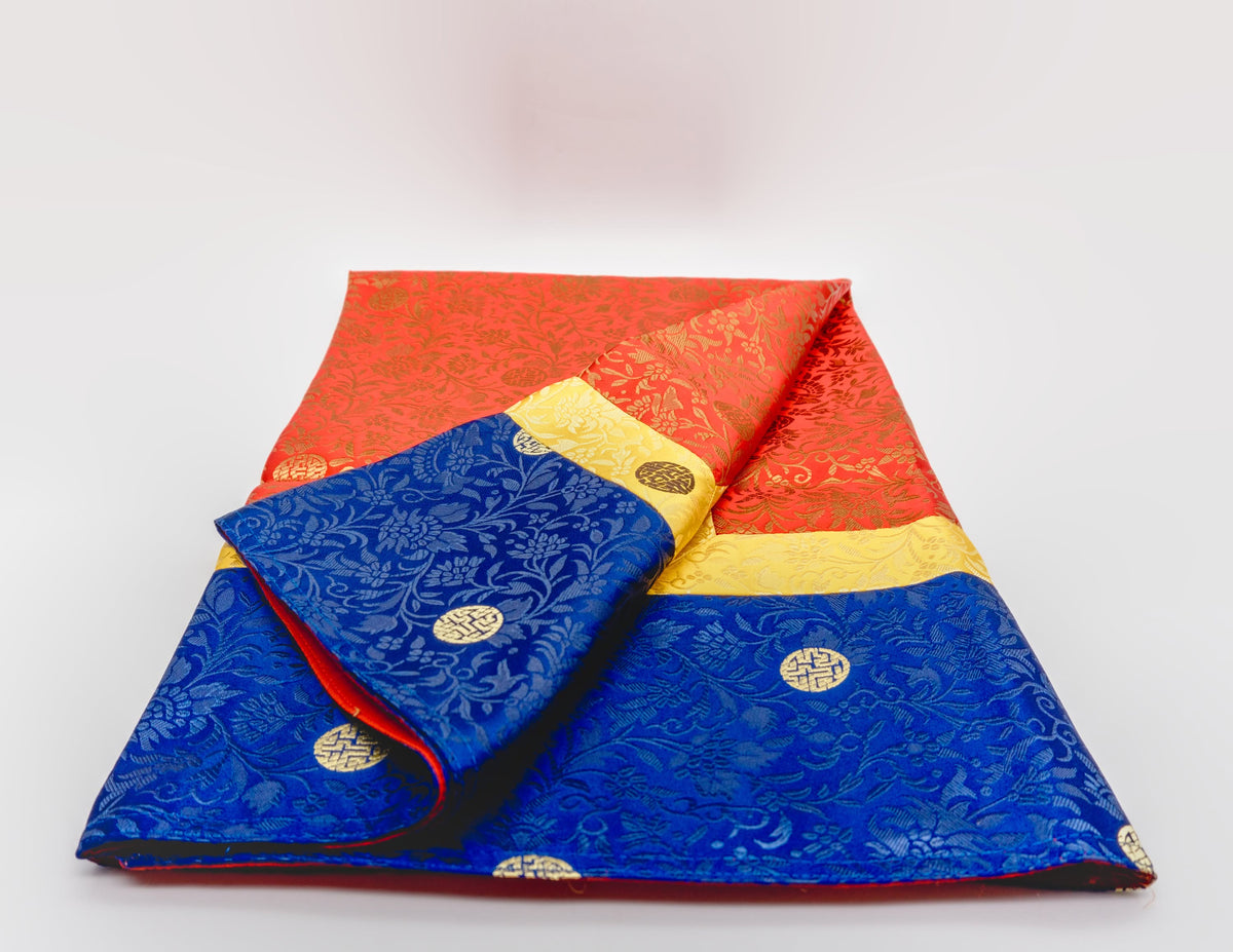 Square Flower Brocade 89x89cm - 3 Colours with Red Center