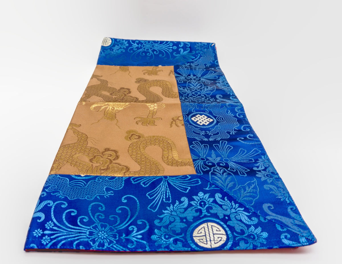 Quadratischer Brokat Goldener Drache – Marineblauer Rand 52 x 52 cm