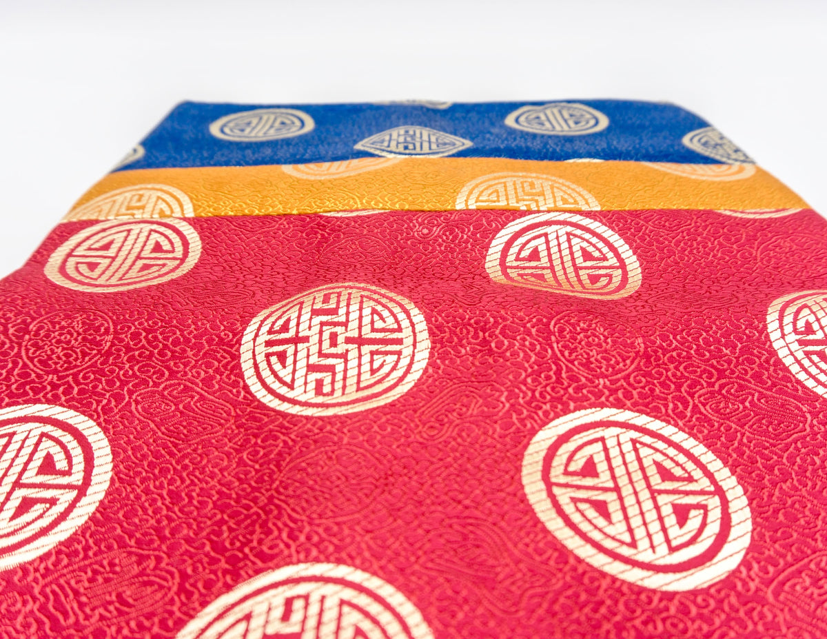 Square Brocade Cloth 80x80cm - 3 Colours, Red Center