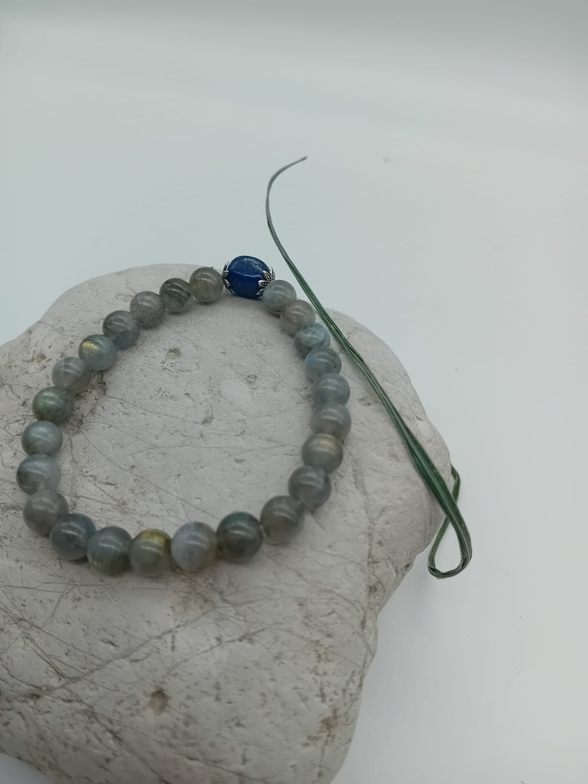 Labradorite 7mm & Lapis Lazuli Bracelet