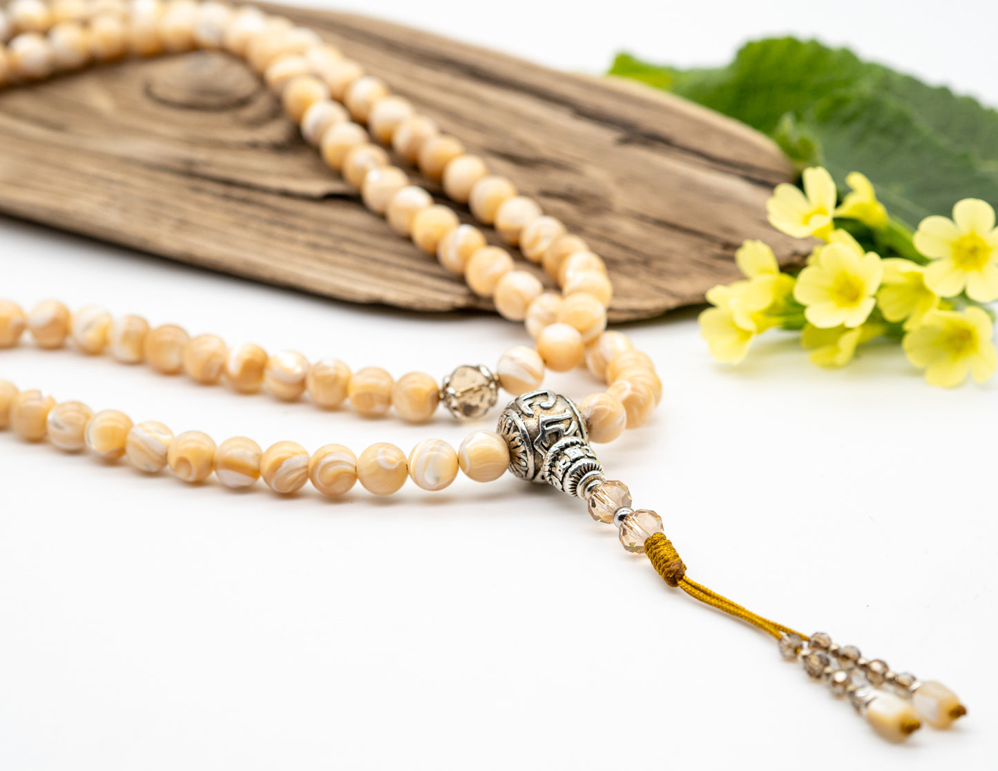 Mother of Pearl Mala – 9mm