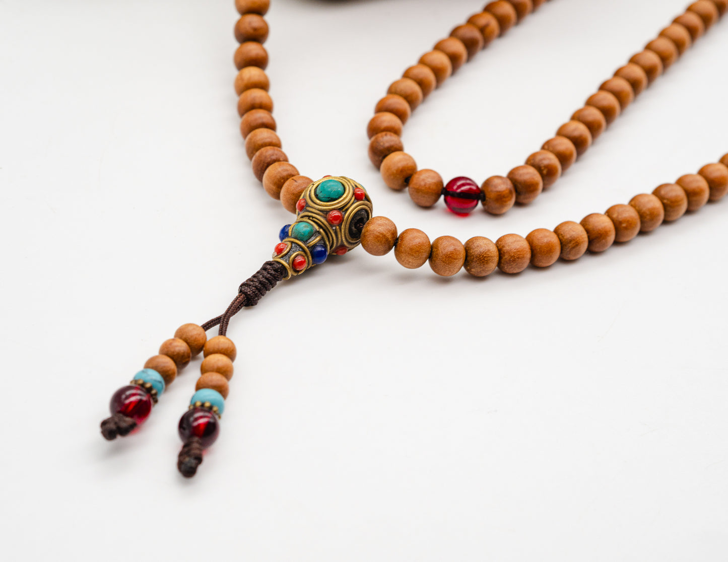 Sandalwood & Red Stones – 8mm