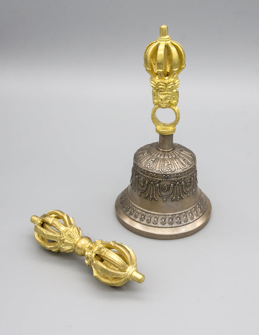 9-zackige Glocke &amp; Dorje mit Goldkontrast II – Ani